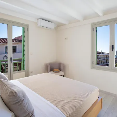 Main Street Loft דירה נידרי
